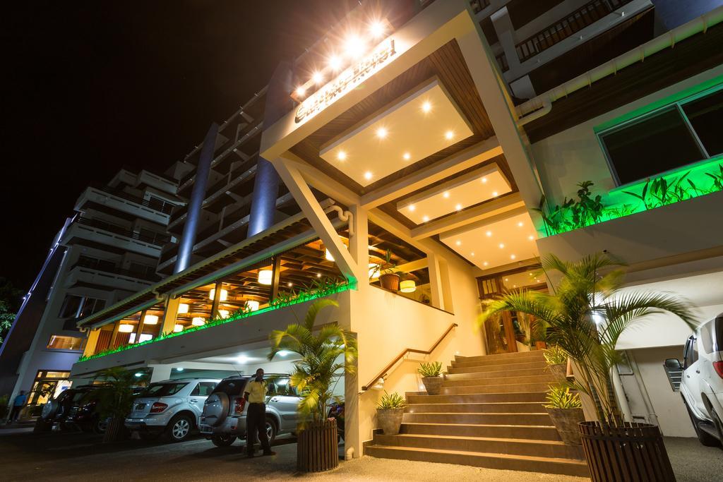 Calypso Hotel Toamasina Exterior photo